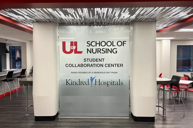 Wall graphic at the entrance to the Student Collaboration Center with the text School of Nursing Student Collaboration Center made possible by a generous gift from Kindred Hospitals